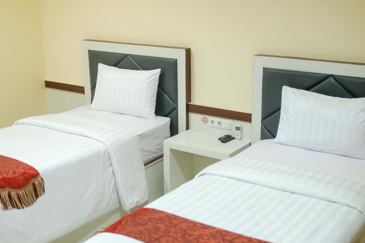 Grand Buana Lestari Hotel ปาดัง ภายนอก รูปภาพ